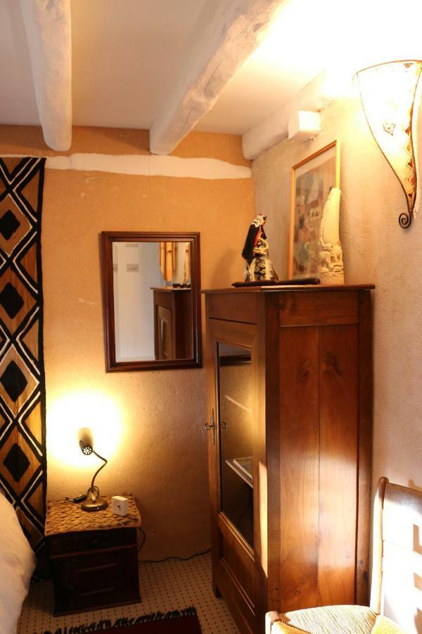 Bed and Breakfast Le Bourgis La Chapelle-Montligeon Exterior foto